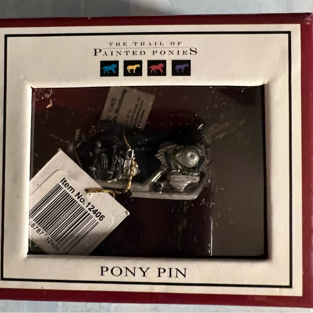2005 Trail of Painted Ponies "Happy Trails" Figure Horse Pin #12406 Jewelry